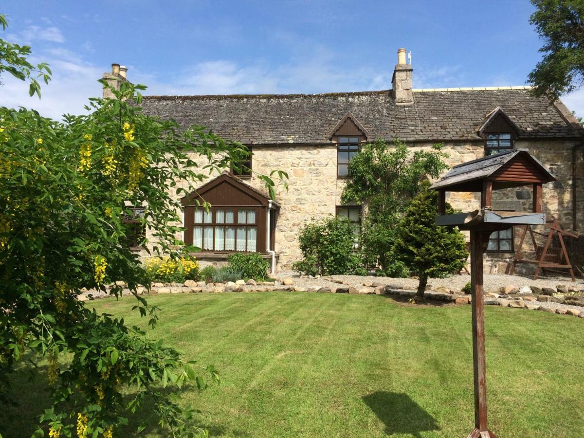 Parkmore Holiday Cottages Дафтаун Экстерьер фото