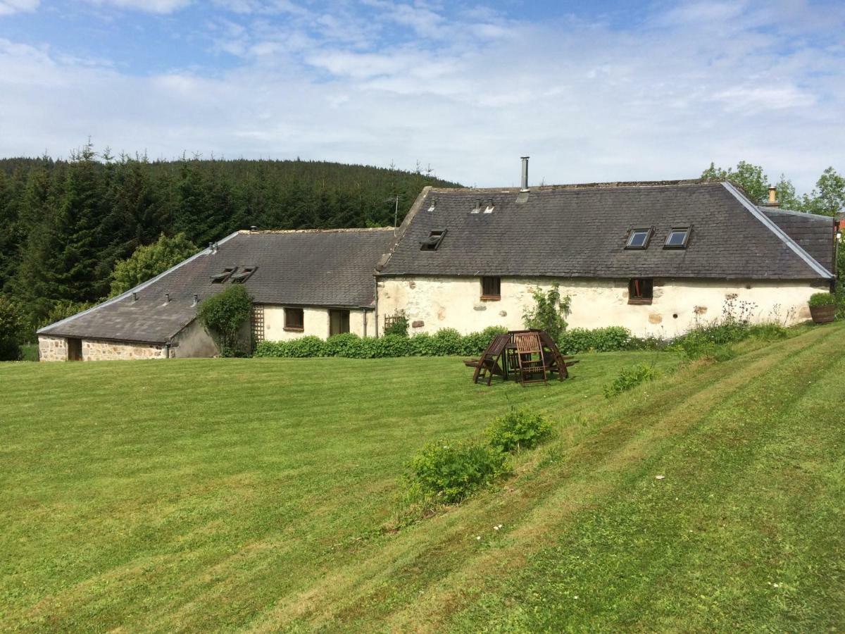 Parkmore Holiday Cottages Дафтаун Экстерьер фото